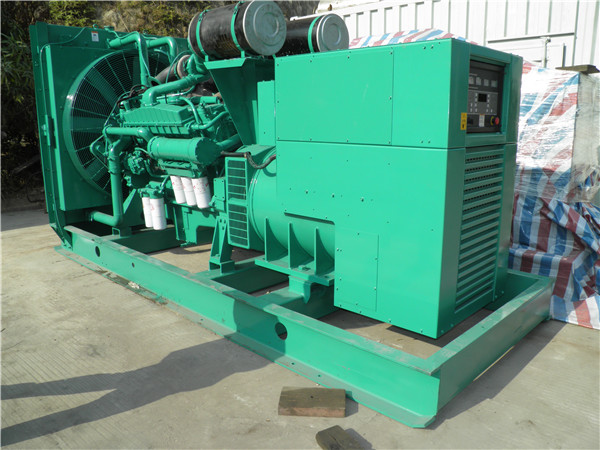 泰州发电车出租-柴油发电机组在使用的过程中应该做好哪些防护工作