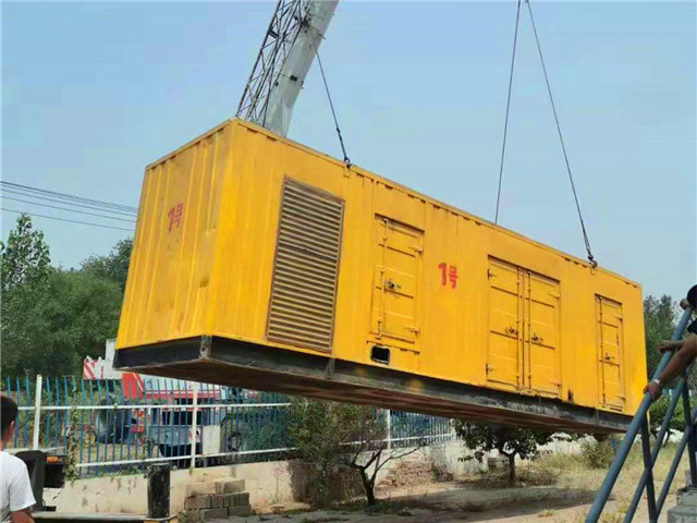 泰州300KW柴油发电机组油耗是多少？