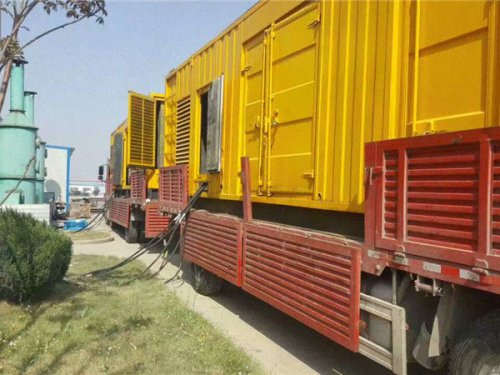 泰州发电机出租如何根据燃油压力判断燃油系统是否存在故障？