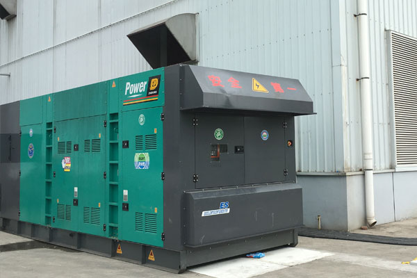 泰州燃油滤清器的更换流程是怎样的？