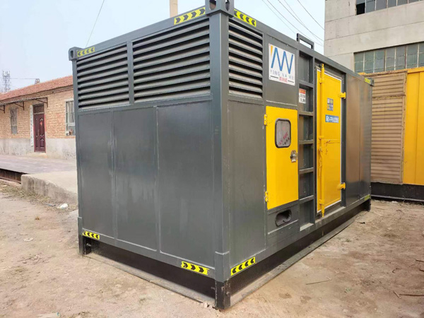 泰州柴油发电机输出电流大小是有什么决定的？