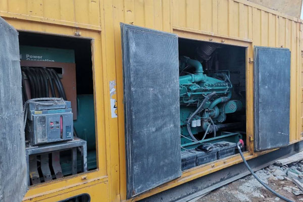 泰州发电机组夏季保养的注意事项有哪些？