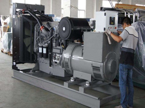 泰州柴油发电机组和储能设备配合使用的案例