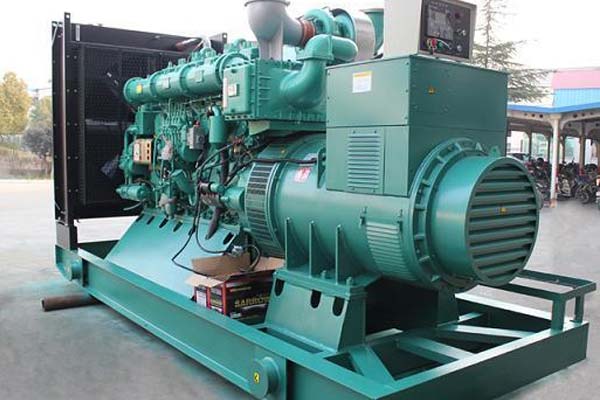 泰州工厂发电机应急发电中如何优化燃油储备管理？