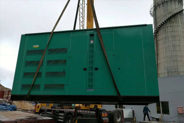 泰州柴油发电机组的保养周期？