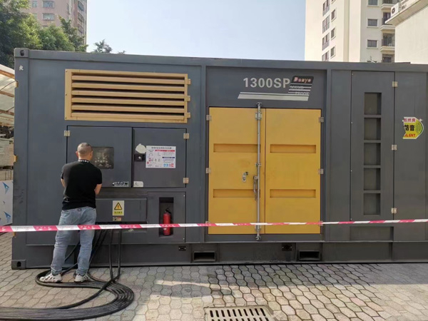 泰州100kw柴油发电机组的机油应该如何选择？